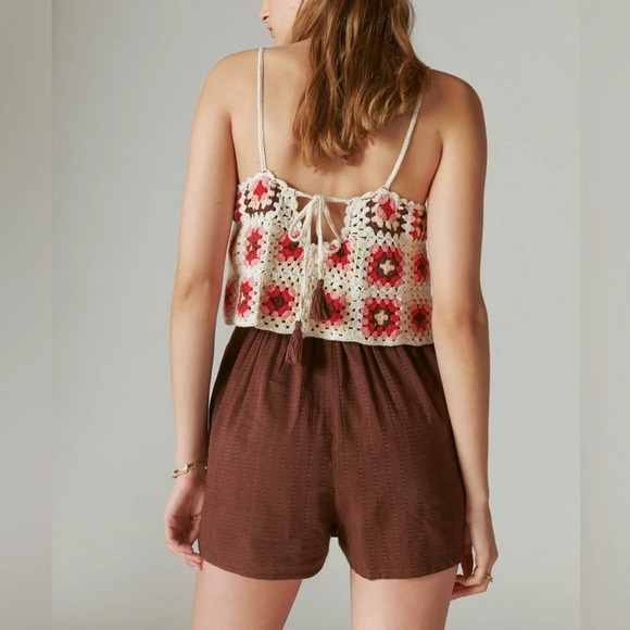 Lucky Brand Crochet‎ Romper - Size M - Pink Granny Square - NWT - Picture 3 of 15